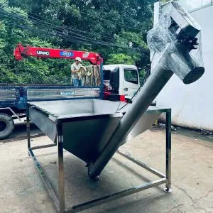 Sản phẩm vit tai xoan 1 300x300 — Công Ty TNHH Kỹ Thuật Băng Tải CXN — MST 0316014778