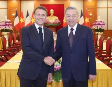 Sản phẩm vietnam france 1 360x280 — Công ty MKPACK - Nhựa Minh Khang — MST 0316042366