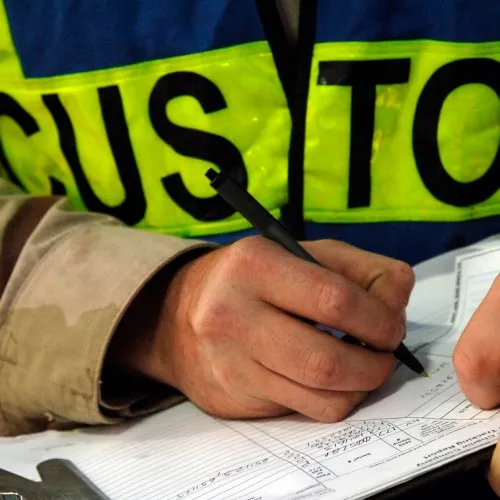 Sản phẩm customs clearance 1 compressed — Công Ty TNHH Paris Logistics — MST 0316076485