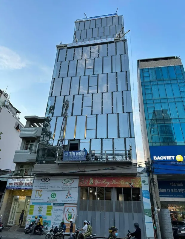Sản phẩm 1 2 — Thang Máy Nhập Khẩu G20 - Công Ty CP TM Kỹ Thuật Công Nghệ G20 — MST 0316092769