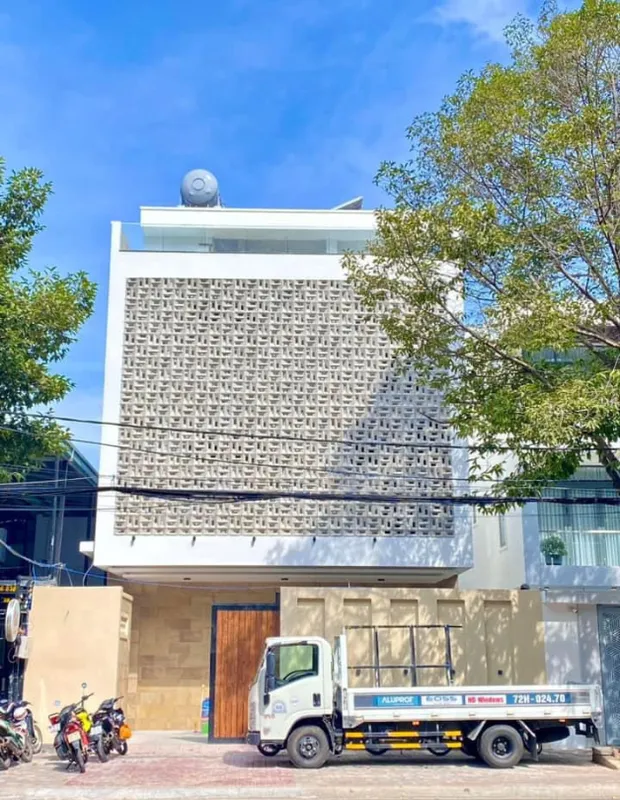 Sản phẩm 13 — Thang Máy Nhập Khẩu G20 - Công Ty CP TM Kỹ Thuật Công Nghệ G20 — MST 0316092769