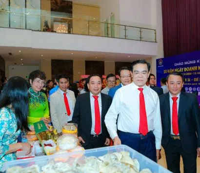 Sản phẩm z708553256760369047c0cf45adb2477ad32403f536b78 1760331039 — Công Ty TNHH Xuất Nhập Khẩu - Thương Mại Benzol Việt Nam — MST 0316095600