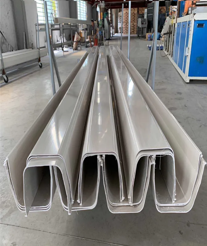 Sản phẩm mang xoi nhua pvc — Công Ty Cổ Phần Tỷ Hổ — MST 0316114959