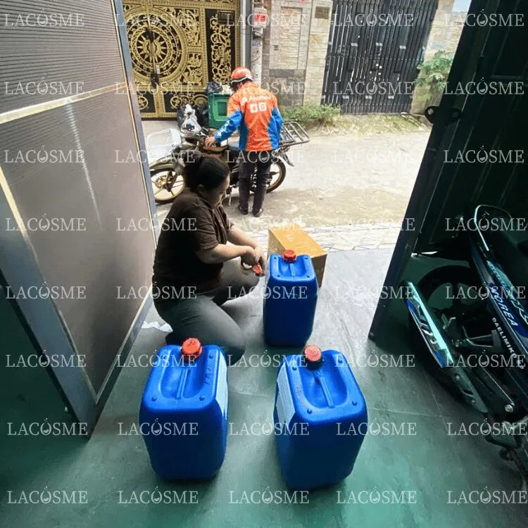 Sản phẩm van chuyen — Công Ty TNHH LACOSME — MST 0316115712