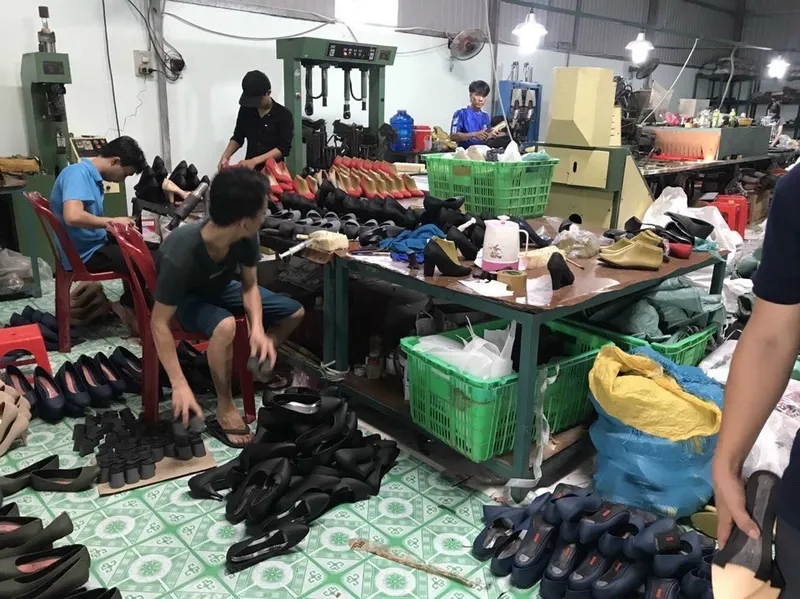 Sản phẩm z3063151687896_a07cc6358913b2bf9c1df6b371c6f723 — Giày Quốc Định - Công Ty TNHH Sản Xuất Giày Dép Quốc Định — MST 0316129289