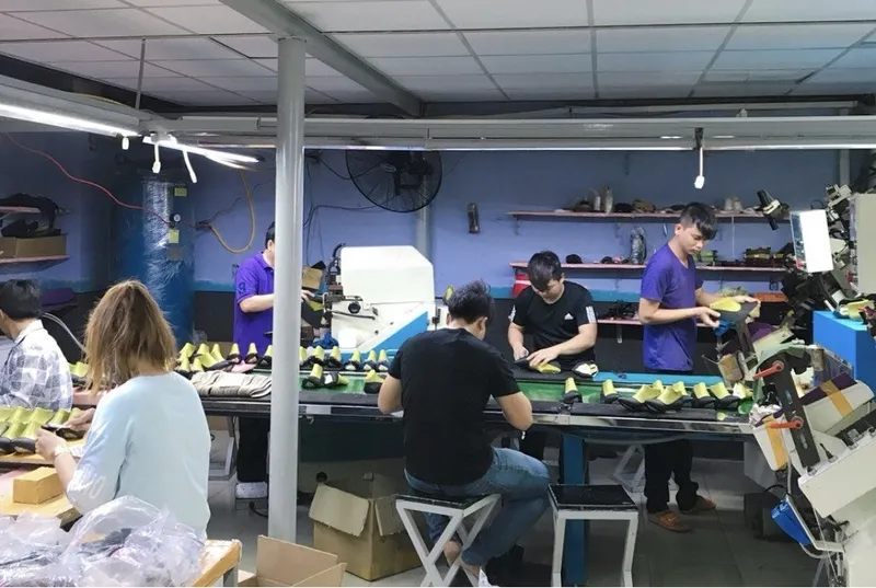 Sản phẩm z3063151694007_95c376c55cf4de889a1925e18e8812fe — Giày Quốc Định - Công Ty TNHH Sản Xuất Giày Dép Quốc Định — MST 0316129289