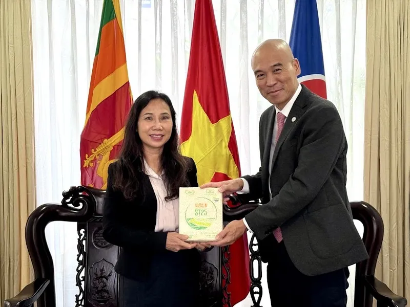 Sản phẩm gia cuoc van chuyen tang gao ngon nhat — Gạo Ngon Nhất - Công Ty TNHH Gạo Ngon Nhất — MST 0316131009