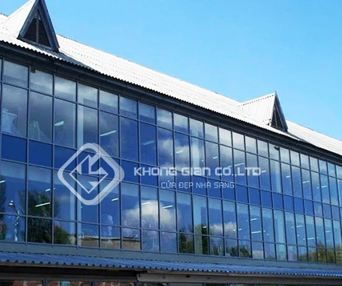 Sản phẩm vach kinh cuong luc mat tien 5 — Công Ty TNHH Nhôm Kính Không Gian — MST 0316131908