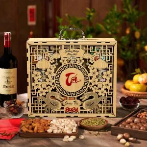 Sản phẩm 2 qua tet 2024 kinguts QT_2325 300x300 — Công Ty TNHH Thương Mại Kingnuts — MST 0316137561
