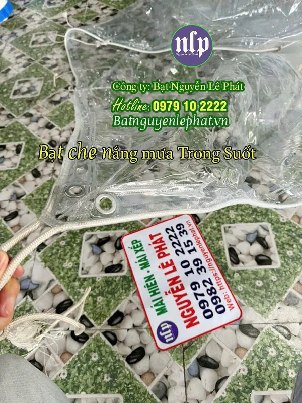 Sản phẩm bat che nang mua trong suot9 — Công Ty TNHH Cơ Khí Xây Dựng Nguyễn Lê Phát — MST 0316165216