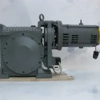 Sản phẩm May keo Mitsubishi 3.7Kw 200x200 — Thang Máy Fumico - Công Ty TNHH Thang Máy Fumico Việt Nam — MST 0316251225