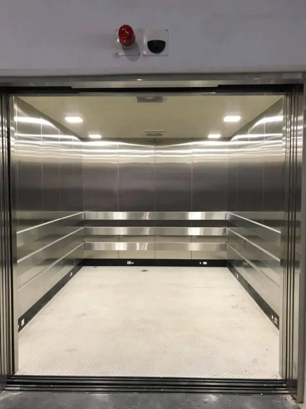 Sản phẩm thang may tai hang 2 tan 599x800 — Thang Máy Fumico - Công Ty TNHH Thang Máy Fumico Việt Nam — MST 0316251225