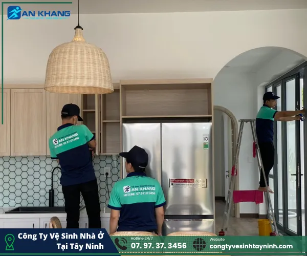 Sản phẩm 4 — Vệ Sinh Công Nghiệp An Khang - Công Ty Cổ Phần Tập Đoàn Vệ Sinh Chuyên Nghiệp An
Khang — MST 0316270965