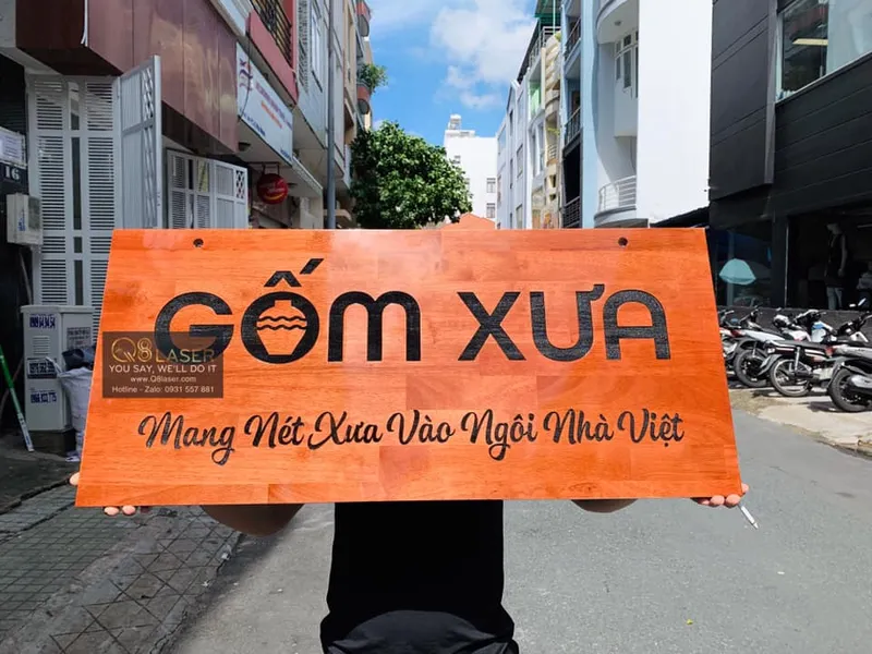 Sản phẩm bien quang cao go — Cắt Khắc Laser Q8 - Công Ty TNHH Q8 Laser Việt Nam — MST 0316272151