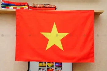 Sản phẩm dat mua la co quoc ky viet nam tai hai trieu 350x233 — May In Thêu Hải Triều - Công Ty TNHH Fika Việt Nam — MST 0316280392
