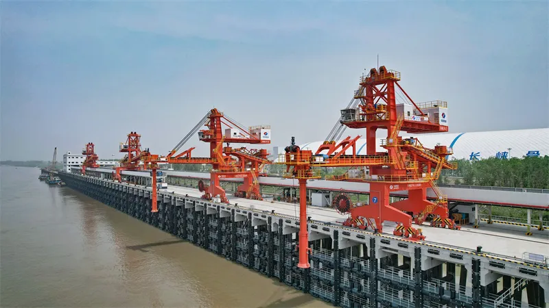 Sản phẩm 168135785708789500 — Balo Túi Xách Tân Phú - Công Ty TNHH May VINA Tân Phú — MST 0316350586