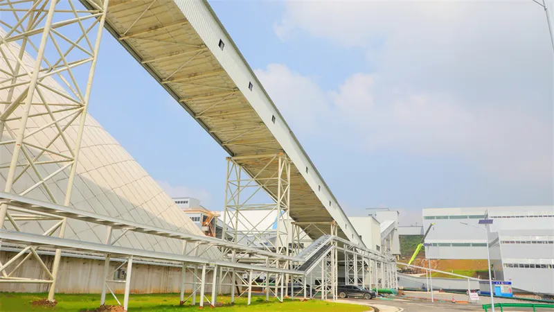 Sản phẩm 168223991538799600 — Balo Túi Xách Tân Phú - Công Ty TNHH May VINA Tân Phú — MST 0316350586