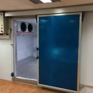 Sản phẩm kho lanh nha hang khach san 4 1 300x300 — Tấm Panel Cách Nhiệt Thương Việt - Công Ty TNHH Kỹ Thuật Cách Nhiệt Thương Việt — MST 0316352079