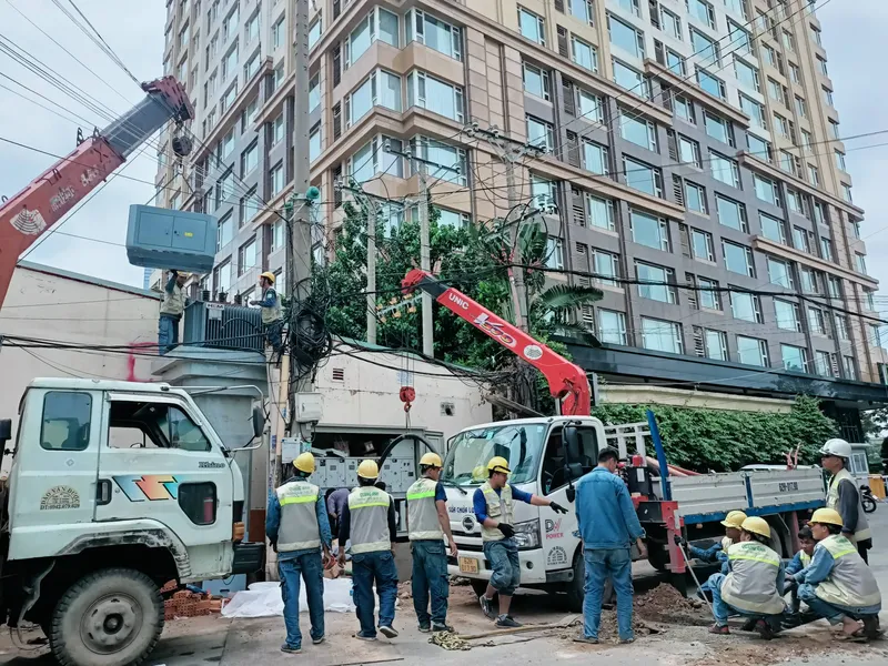 Sản phẩm xay lap dien quang anh 250 — Công Ty TNHH Xây Lắp Điện Quang Anh — MST 0316365712