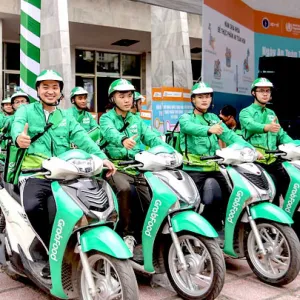 Sản phẩm dong phuc ao khoac grab bike 2jpg 20200916095622 — Áo Thun Nguyên Phi - Công Ty TNHH Sản Xuất Thương Mại Dịch Vụ Nguyên Phi — MST 0316436353