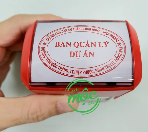 Sản phẩm dau oval ban quan ly 6x4 1 — Khắc Dấu Nhật Nguyễn - Công Ty TNHH Khắc Dấu Nhật Nguyễn — MST 0316439001