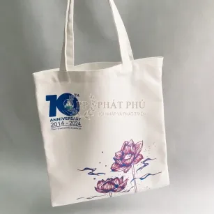 Sản phẩm z5304475484898_b49e49eac7014e018eb5cf1d719ee498 307x307 — Công Ty TNHH Balo Túi Xách Phát Phú — MST 0316439442