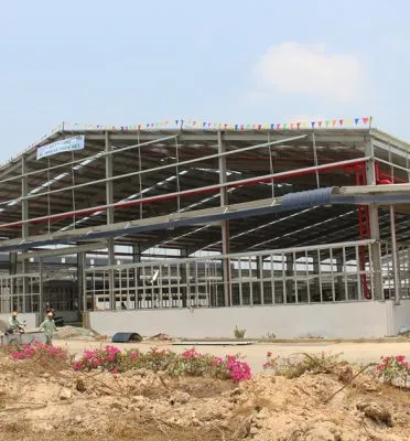 Sản phẩm nha thep tien che school 1 372x400 — Công Ty TNHH Xây Dựng Nhà Thép Zamin — MST 0316445421