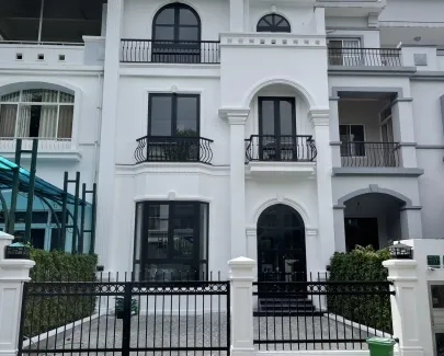 Sản phẩm 1 3357 — Công Ty Cổ Phần BOUTIQUE.ART Group — MST 0316463653