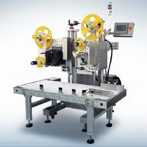 Sản phẩm May in nhan ket hop dan nhan cho mat tren thung carton 300x300 — Công Ty TNHH Thương Mại & Kỹ Thuật PMS Việt Nam — MST 0316472591