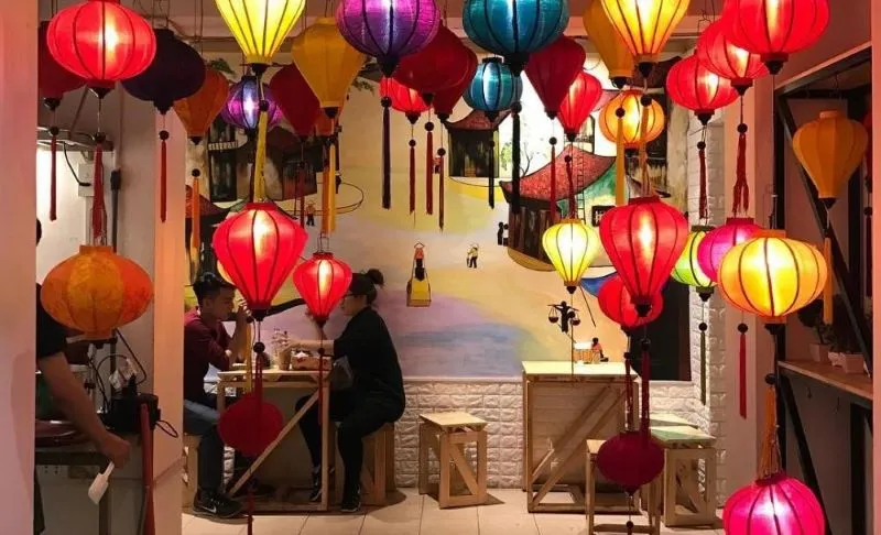 Sản phẩm doc la 7 cach trang tri tet quan cafe tiet kiem  don gian nhung rat hut khach10 — Công Ty TNHH Trang Trí Nhà Bindo — MST 0316494838