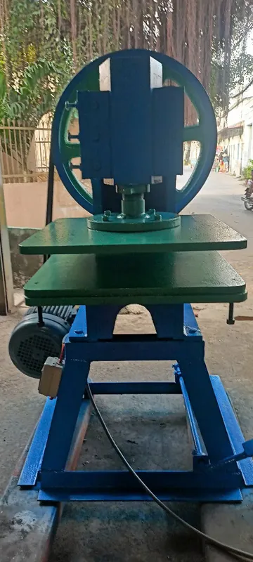 Sản phẩm z6298070503615fd2b74f82e75f59c26425609c1f41c9a 34910 — Máy Đóng Gói Xuân Phúc - Công Ty TNHH SX - TM - XNK Và Cơ Khí Chế Tạo Máy Xuân
Phúc — MST 0316495623