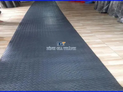 Sản phẩm cao su chong truot 5mm cho nha xuong 0 — Công Ty TNHH Thương Mại Và Dịch Vụ Bình Gia Thành — MST 0316565743
