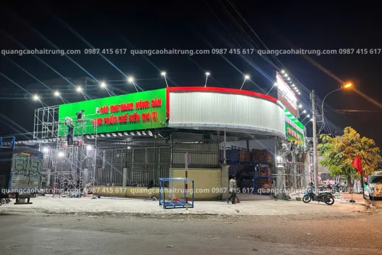 Sản phẩm bang hieu cong bang hieu goc nga tu nong san duc vinh 2 1773298984.png — Quảng Cáo Hải Trung - Công Ty TNHH Quảng Cáo Hải Trung — MST 0316595970