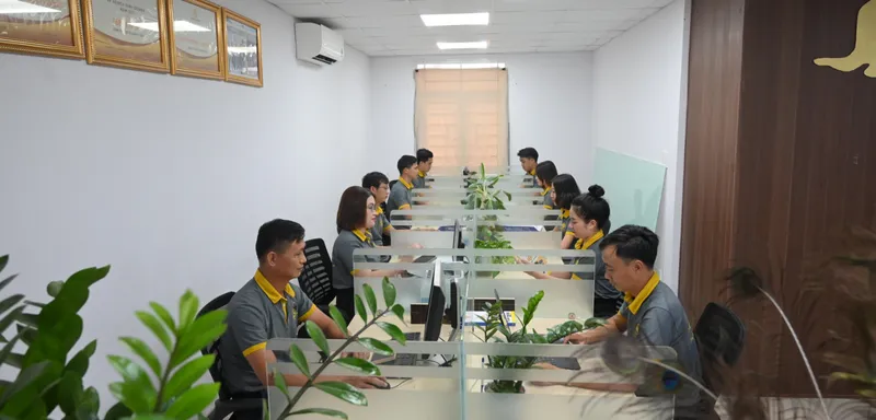Sản phẩm slide 8 13111 — Ván ép Hoàng Châu - Công Ty Cổ Phần Hoàng Châu Plywood International — MST 0316644699