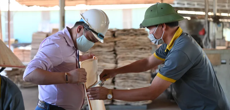 Sản phẩm slide 9 88860 — Ván ép Hoàng Châu - Công Ty Cổ Phần Hoàng Châu Plywood International — MST 0316644699
