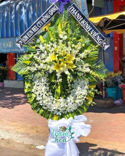 Sản phẩm Hoa Chia Buon TH CB011 e1720663109658 400x500 — Công Ty TNHH Trạm Hoa — MST 0316645004