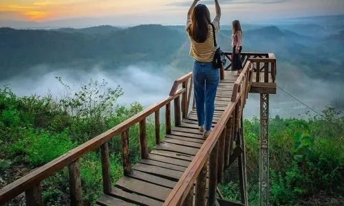 Sản phẩm check in buổi sáng pharma village_1691546491_ — Công Ty TNHH Đầu Tư Nhà bảo Lộc — MST 0316645170