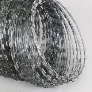 Sản phẩm day thep gai luoi dao 300x300 — Công Ty TNHH Sản Xuất Và Thương Mại Lưới Công Nghiệp Anh Phát — MST 0316728564