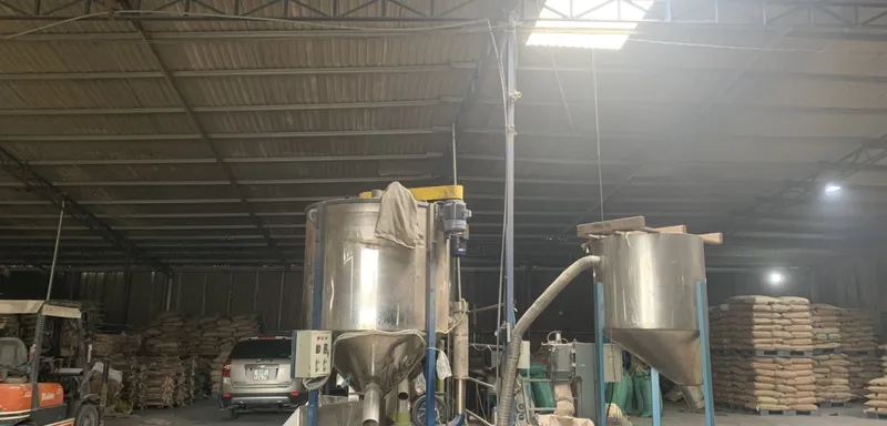 Sản phẩm z367076556688443dfe01db5eaf4a10ac102af019ab64f 69250.jpg — Hạt Nhựa Hữu Duyên Thành - Công Ty TNHH Sản Xuất Thương Mại Và Dịch Vụ Nhựa Hữu
Duyên Thành — MST 0316732472