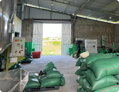 Sản phẩm ab 1747706016.jpg — Hạt Nhựa Hữu Duyên Thành - Công Ty TNHH Sản Xuất Thương Mại Và Dịch Vụ Nhựa Hữu
Duyên Thành — MST 0316732472