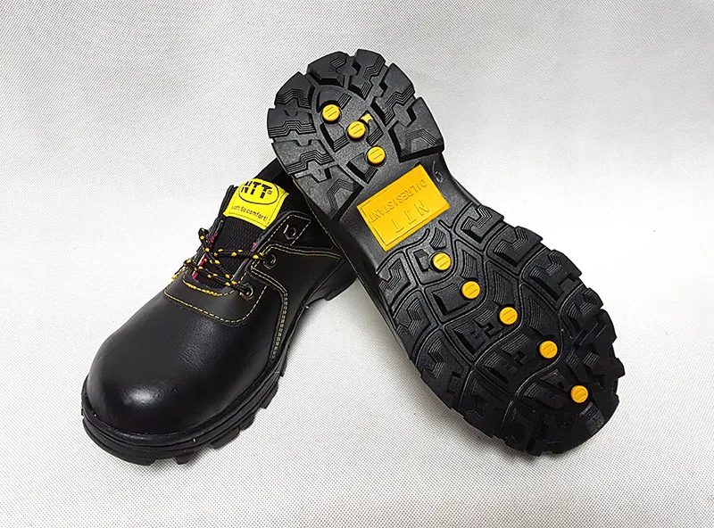 Sản phẩm giay bao ho lao dong ntt d01_s3244 — Công Ty TNHH SX TM Hoàng Hưng SAFETY — MST 0316747084