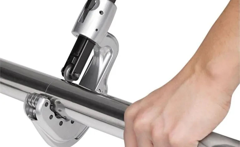 Sản phẩm Ridgid 65S stainless steel tubing cutter 770x472 1 — Công Ty TNHH Thiết Bị Công Nghiệp DNP — MST 0316750665
