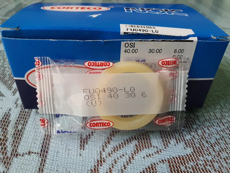 Sản phẩm 40 30 6 — Công Ty TNHH Cao Su Nhựa Kỹ Thuật Minh Hy — MST 0316757540