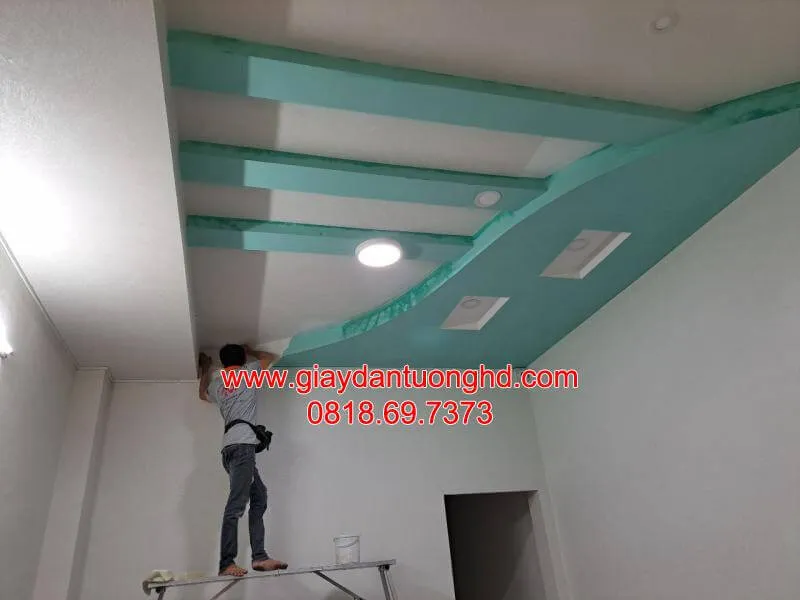 Sản phẩm Thi cong giay dan tuong 1 119.jpg — Giấy Dán Tường HD - Công Ty TNHH MTV Giấy Dán Tường HD — MST 0316795835