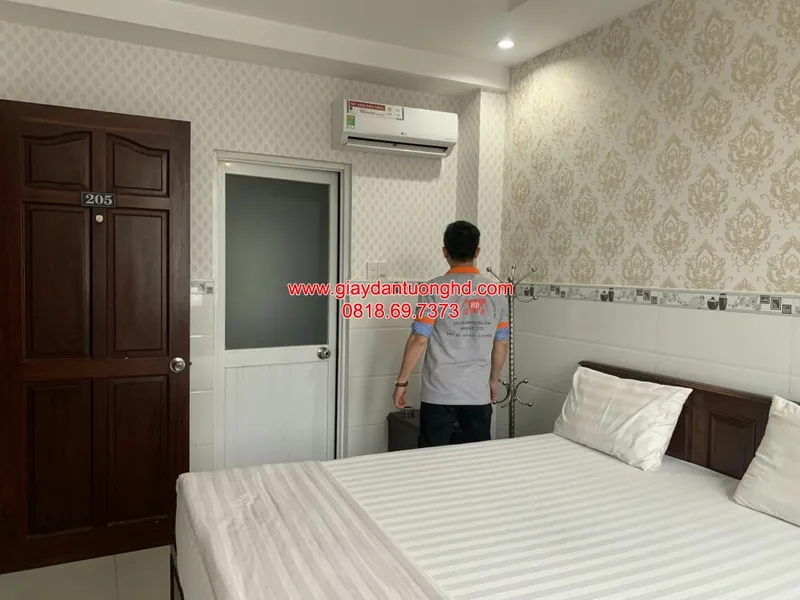 Sản phẩm Thi cong giay dan tuong 12 — Giấy Dán Tường HD - Công Ty TNHH MTV Giấy Dán Tường HD — MST 0316795835