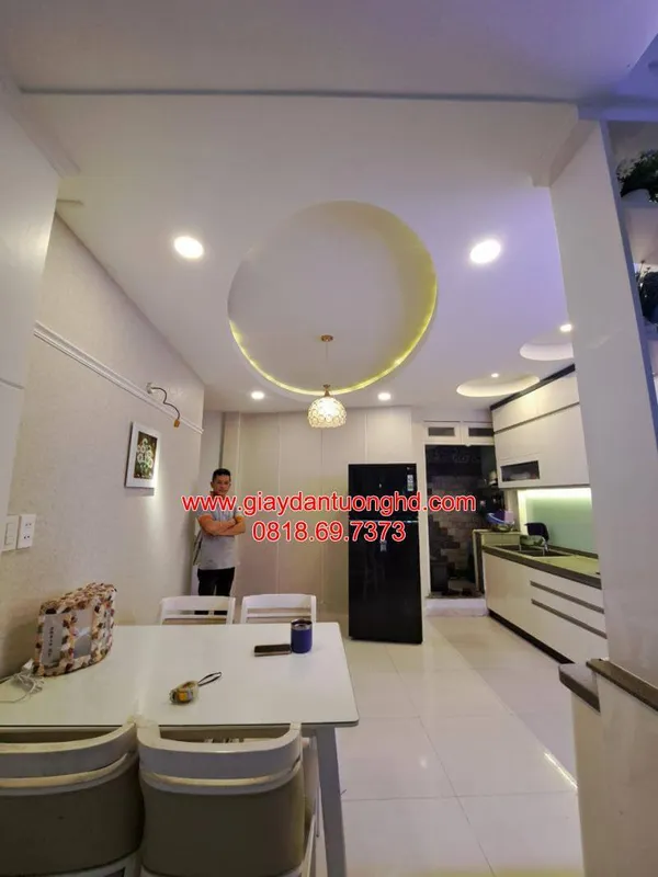 Sản phẩm Thi cong giay dan tuong 2.jpg — Giấy Dán Tường HD - Công Ty TNHH MTV Giấy Dán Tường HD — MST 0316795835