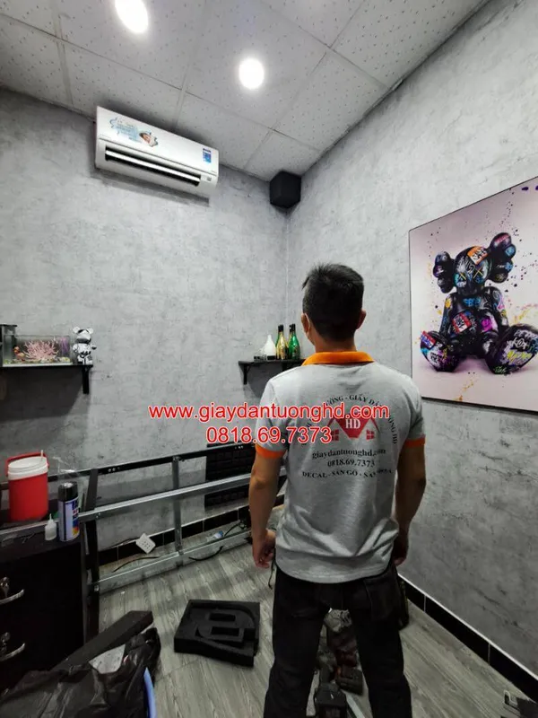 Sản phẩm Thi cong giay dan tuong 7.jpg — Giấy Dán Tường HD - Công Ty TNHH MTV Giấy Dán Tường HD — MST 0316795835