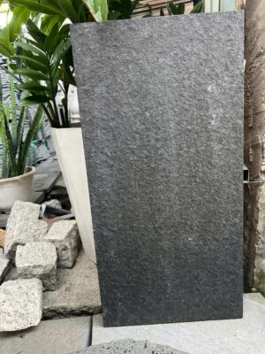Sản phẩm da bazan den kho 300x400 — Công Ty TNHH Thành Phát Huy — MST 0316834315