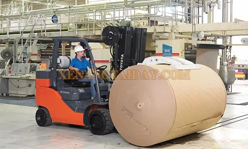 Sản phẩm xe nang toyota — Công Ty TNHH Hiếu Khuê — MST 0316920099