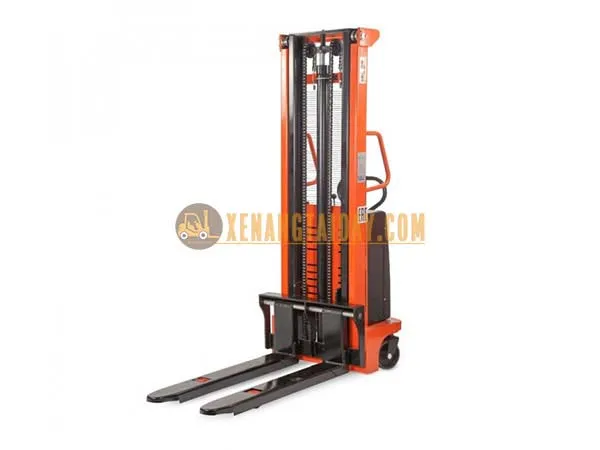 Sản phẩm xe nang ban tu dong ctd 1_5 tan — Công Ty TNHH Hiếu Khuê — MST 0316920099
